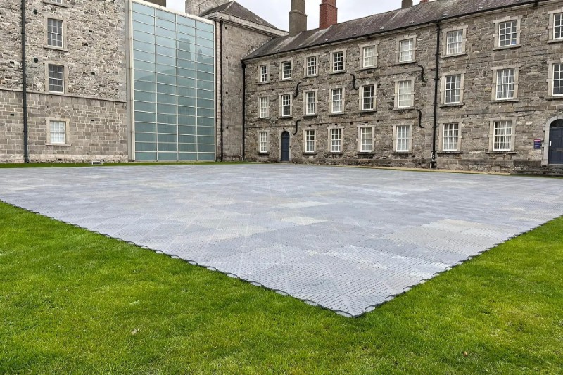 The Benefits Of Event Flooring For Indoor Events Across Ireland - Ground Protection Ireland (1)